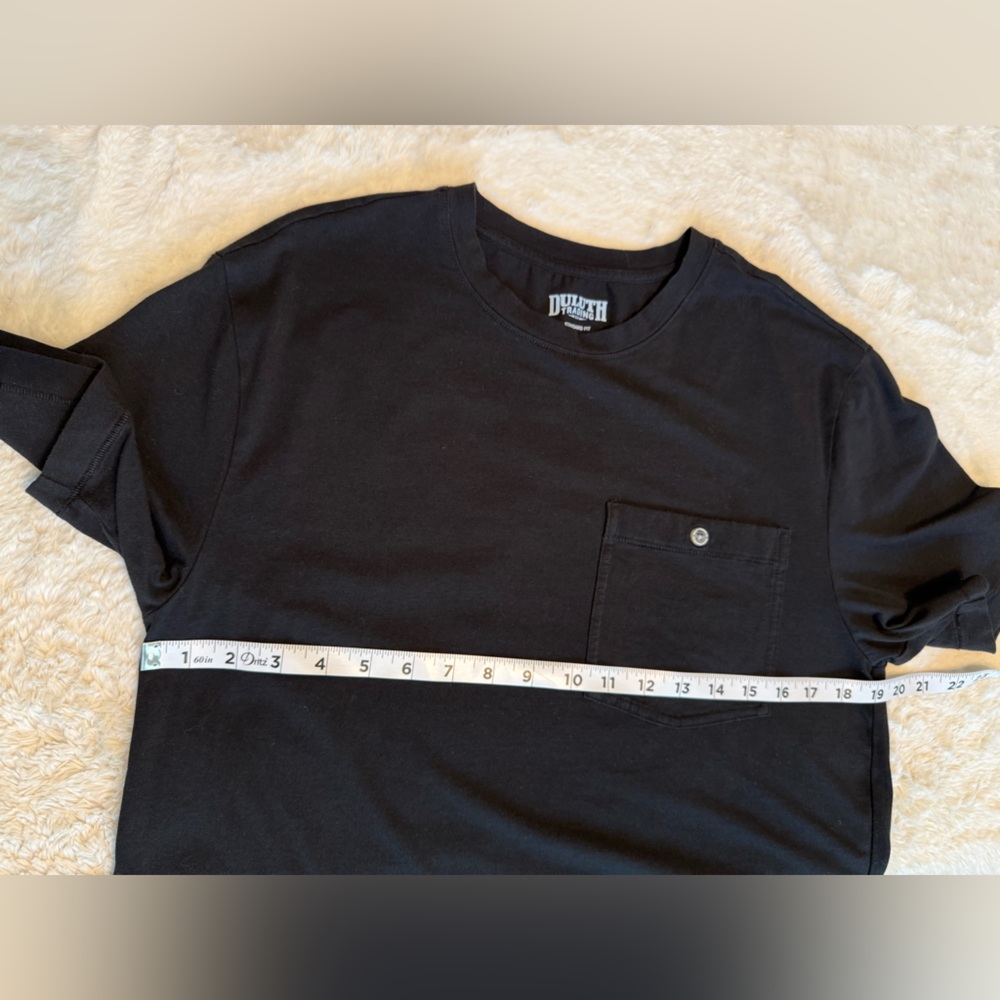 Duluth Trading Co standard fit size small black t-shirt - Picture 4 of 5